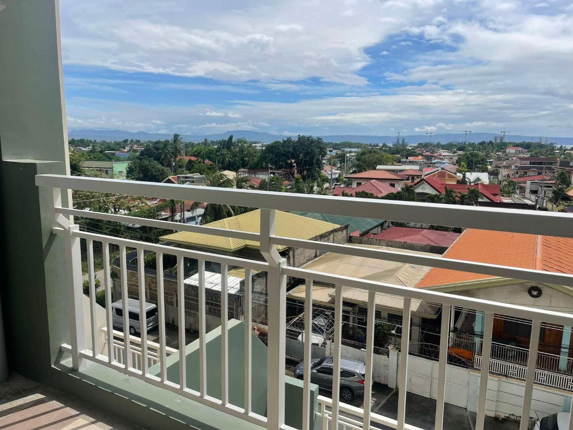 Verdon Parc Davao City With Balcony By Darpm Buitenkant foto
